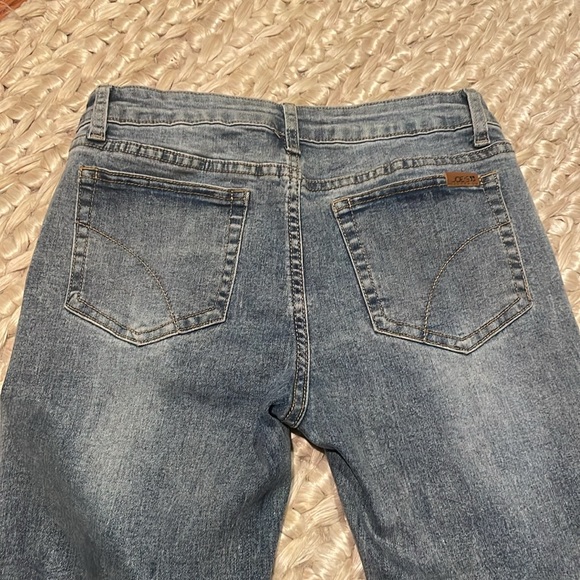 Joe's Stretch Jeans with red stripe down the sides; fringed at the ankle; Sz 14 - Picture 6 of 6